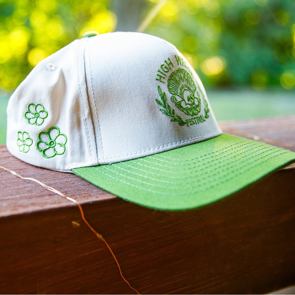 2025 Highwater Music Festival Merch Hat, embroidered green/white skull oyster - Picture 2 of 5